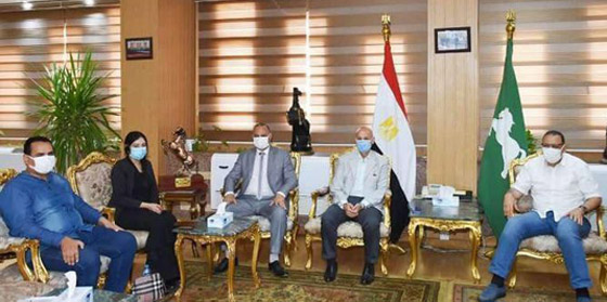 فيديو أثار الغضب الشديد: ضرب وسحل دكتورة صيدلانية مصرية لعدم لبسها الحجاب! صورة رقم 1 فيديو أثار الغضب الشديد: ضرب وسحل دكتورة صيدلانية مصرية لعدم لبسها الحجاب! صورة رقم 1