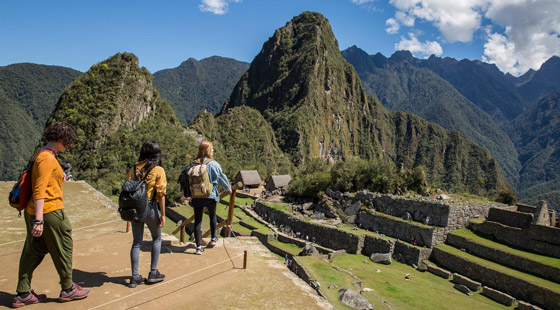 لمحبي السير في الطبيعة.. إليكم أفضل المسارات الخلابة في العالم صورة رقم 3