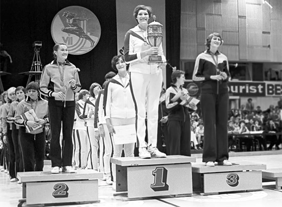 بالصور: تعرفوا إلى أطول النساء في العالم صورة رقم 7