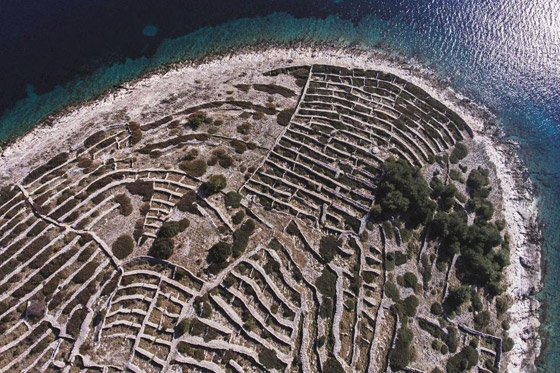 بافلجيناك المميزة التاريخية.. جزيرة من ألف جدار! صور صورة رقم 12