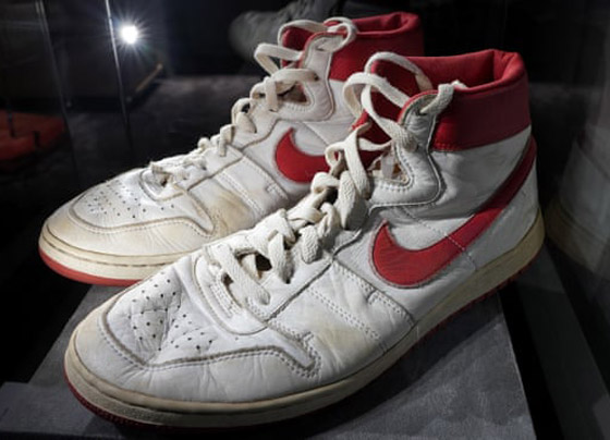 صور: حذاء رياضي 