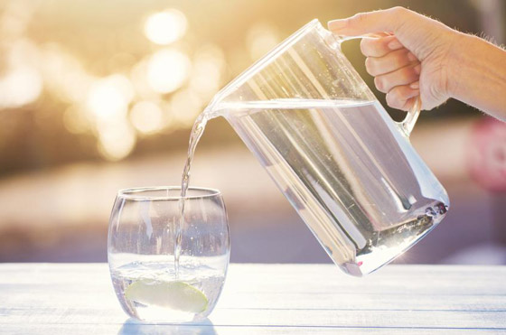 حطم قواعد الكيمياء ولولاه لما استمرت الحياة.. الماء أغرب المواد على الأرض صورة رقم 6