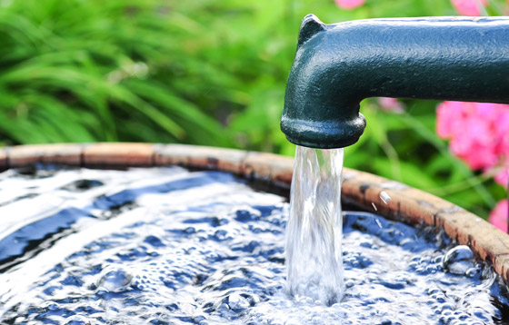 حطم قواعد الكيمياء ولولاه لما استمرت الحياة.. الماء أغرب المواد على الأرض صورة رقم 15