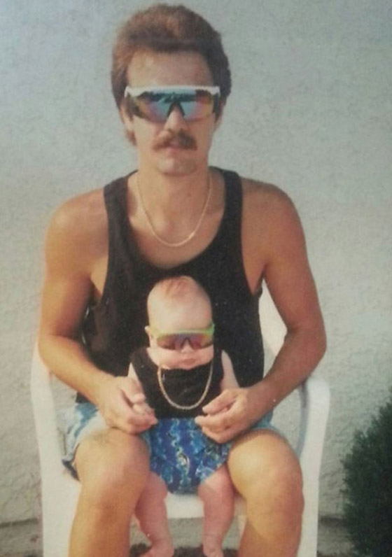 لا تخجل من صورك القديمة: لن تكون أكثر إحراجاً من صور هؤلاء الأشخاص صورة رقم 1