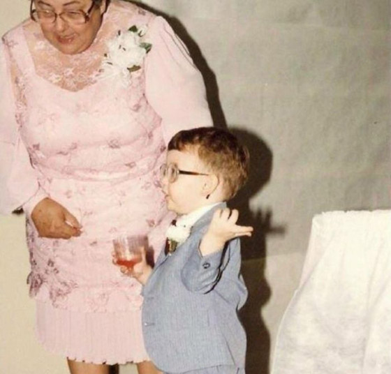 لا تخجل من صورك القديمة: لن تكون أكثر إحراجاً من صور هؤلاء الأشخاص صورة رقم 10