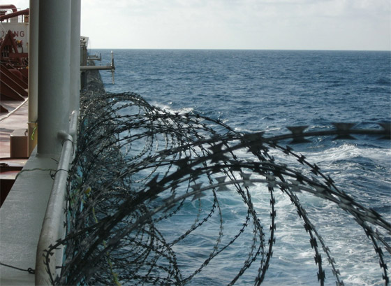 تعرفوا إلى أخطر الطرق البحرية في العالم التي تقبع تحت رحمة القراصنة صورة رقم 1