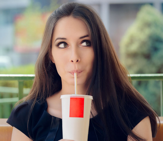 ظاهرة غريبة تظهر على النساء بسبب 