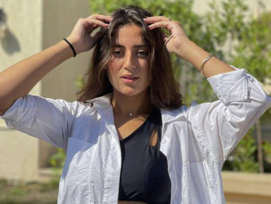 فيديو: ملكة جمال مصر تفاجئ الجميع وتمسح الماكياج عن وجهها على الهواء صورة رقم 15