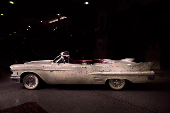 نظرة على مركبات حكام قطر عبر التاريخ.. من شاحنات خاصة إلى سيارات فارهة صورة رقم 2