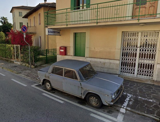 قصة سيارة مهجورة مركونة بإيطاليا منذ 47 عاما وأصبحت مزارا للسياح صورة رقم 5 قصة سيارة مهجورة مركونة بإيطاليا منذ 47 عاما وأصبحت مزارا للسياح صورة رقم 5