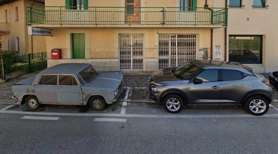 قصة سيارة مهجورة مركونة بإيطاليا منذ 47 عاما وأصبحت مزارا للسياح صورة رقم 8 قصة سيارة مهجورة مركونة بإيطاليا منذ 47 عاما وأصبحت مزارا للسياح صورة رقم 8