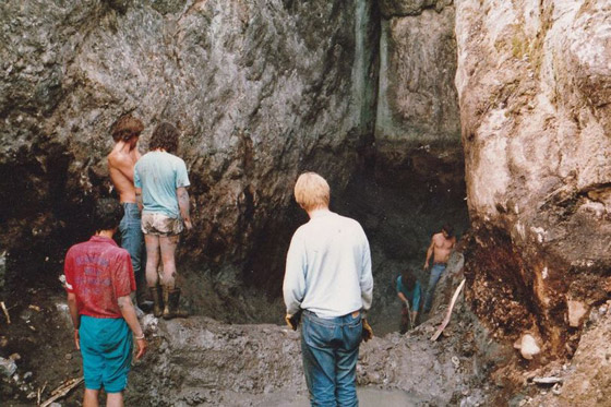 مستكشفون يقتربون من العثور على أكبر كنز بالعالم قيمته 20 مليار دولار صورة رقم 1 مستكشفون يقتربون من العثور على أكبر كنز بالعالم قيمته 20 مليار دولار صورة رقم 1