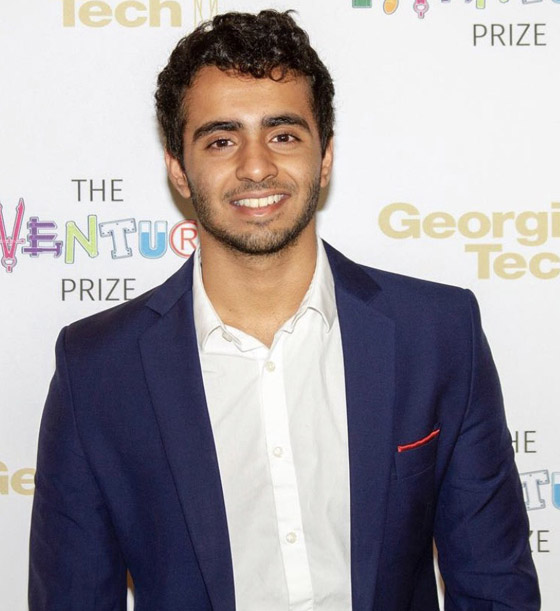 مخترع هندي يكافح تلوث الهواء بتحويل جسيمات الغبار لبلاط للأرضيات صورة رقم 7 مخترع هندي يكافح تلوث الهواء بتحويل جسيمات الغبار لبلاط للأرضيات صورة رقم 7