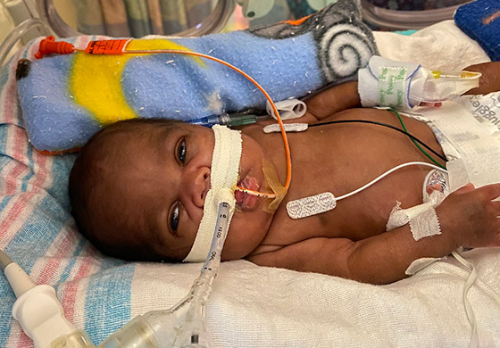 طفل أمريكي يحصل على لقب 