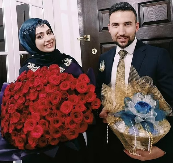 وسط الشارع بإسطنبول.. تركي يقتل امرأة بسيف ساموراي لشعوره بالملل! صورة رقم 14 وسط الشارع بإسطنبول.. تركي يقتل امرأة بسيف ساموراي لشعوره بالملل! صورة رقم 14