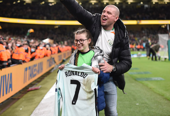 غرامة 45 ألف جنيه على فتاة بسبب قميص كريستيانو.. ما القصة؟ (صور) صورة رقم 5 غرامة 45 ألف جنيه على فتاة بسبب قميص كريستيانو.. ما القصة؟ (صور) صورة رقم 5