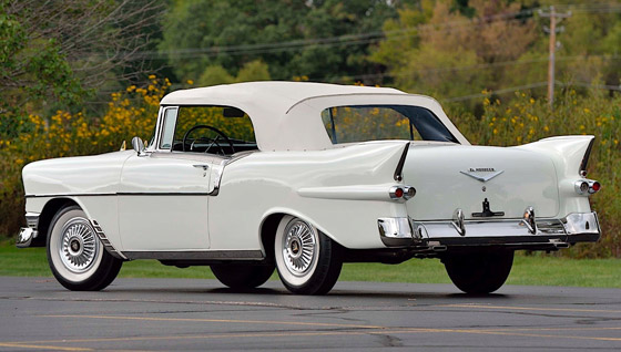 مزاد يطرح سيارة 