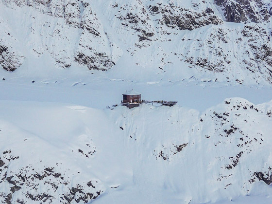 بالصور: تعرفوا إلى الفندق الأكثر انعزالا بالعالم.. الليلة بـ10 آلاف دولار صورة رقم 5