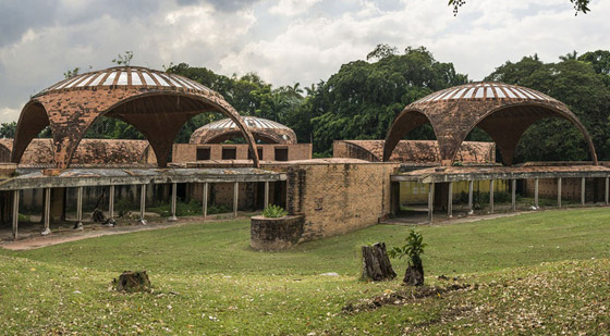 بالصور: تعرفوا إلى 10 مبان مشهورة مذهلة حول العالم ​غير مكتملة بعد! صورة رقم 4