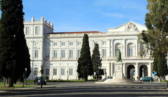 بالصور: تعرفوا إلى 10 مبان مشهورة مذهلة حول العالم ​غير مكتملة بعد! صورة رقم 9