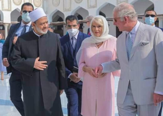 كاميلا زوجة الأمير تشارلز تخطف الأنظار بالحجاب في زيارتها لمصر صورة رقم 4 كاميلا زوجة الأمير تشارلز تخطف الأنظار بالحجاب في زيارتها لمصر صورة رقم 4