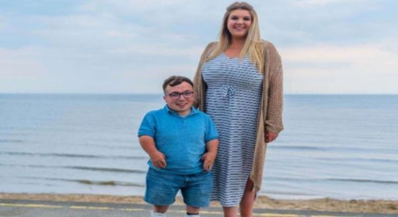 10 أشخاص حطموا أرقام قياسية في موسوعة غينيس: هل شاهدت صاحبة أكبر فم؟ صورة رقم 8