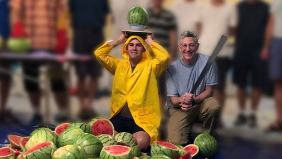 10 أشخاص حطموا أرقام قياسية في موسوعة غينيس: هل شاهدت صاحبة أكبر فم؟ صورة رقم 2