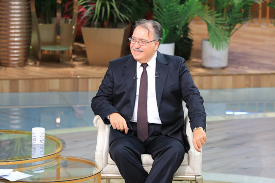 فيديو نجل وديع الصافي يغني 