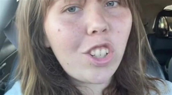 تستأجر سوبر ماركت خوفاً من الجراثيم أثناء التسوق صورة رقم 1