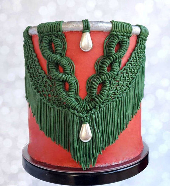 شاب يحول الكيك لقطعة من التريكو.. لا يمكنك رفع أعينك من عليها صورة رقم 10