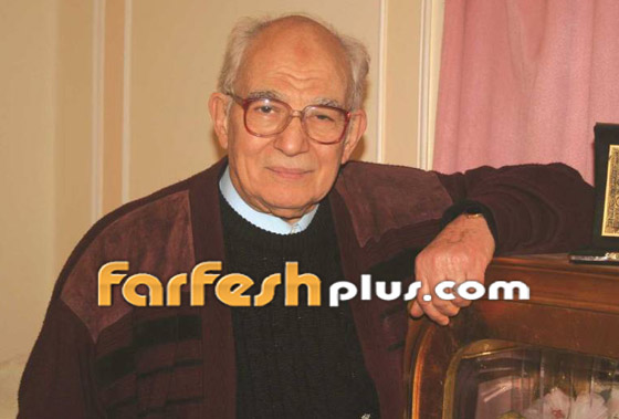 بعد أن حجرت على أمواله وأبكته، الفنان رشوان توفيق يعرض الصلح على ابنته! صورة رقم 2 بعد أن حجرت على أمواله وأبكته، الفنان رشوان توفيق يعرض الصلح على ابنته! صورة رقم 2