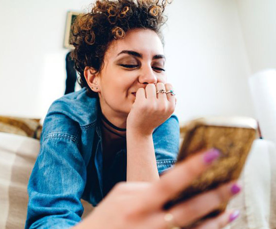 تعرفوا إلى الأبراج التي تعاني من حشرية زائدة تجعلها تتدخل بشؤون غيرها صورة رقم 5