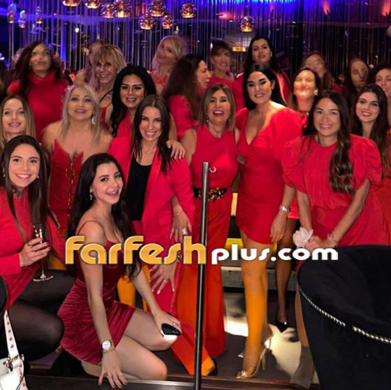رانيا يوسف وسهرة رقص احتفالا بعيد ميلادها في إسبانيا (صور وفيديو).. الكل يرتدون الأحمر! صورة رقم 3 رانيا يوسف وسهرة رقص احتفالا بعيد ميلادها في إسبانيا (صور وفيديو).. الكل يرتدون الأحمر! صورة رقم 3