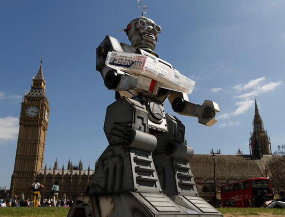 خطر مرعب بالذكاء الاصطناعي.. هل أصبحنا على شفا مواجهة ثورة الروبوتات؟ صورة رقم 2