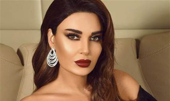 فيديو سيرين عبد النور تصدم الجمهور بعمرها الحقيقي.!وتامر حسني يحرج زوجها! صورة رقم 4