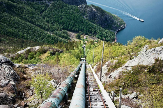 4444 درجة.. تعرفوا إلى أطول درج خشبي في العالم.. صور صورة رقم 3