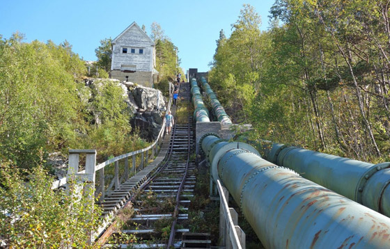 4444 درجة.. تعرفوا إلى أطول درج خشبي في العالم.. صور صورة رقم 11