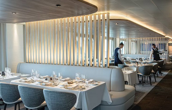 سفينة سياحية فاخرة مصممة لاختراق جليد القطب صورة رقم 6