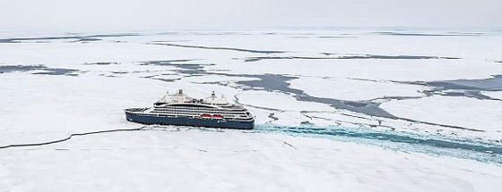سفينة سياحية فاخرة مصممة لاختراق جليد القطب صورة رقم 11