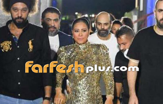 فيديو وصور صادمة: شيرين بدون شعر ومصدر يؤكد: حسام حبيب ضربها وحلق شعرها زيرو! صورة رقم 15 فيديو وصور صادمة: شيرين بدون شعر ومصدر يؤكد: حسام حبيب ضربها وحلق شعرها زيرو! صورة رقم 15
