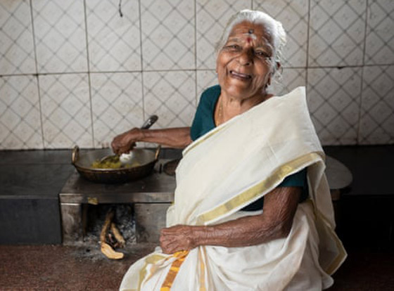 معمرة هندية تحقق أمنيتها بعدما بلغت 104 أعوام، وتخوض تحديا جديدا صورة رقم 3