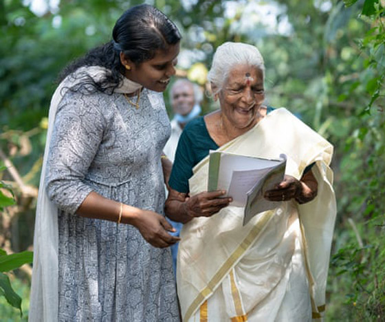 معمرة هندية تحقق أمنيتها بعدما بلغت 104 أعوام، وتخوض تحديا جديدا صورة رقم 5