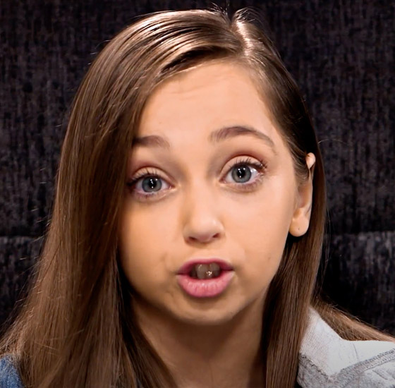 سيدة أمريكية (22 عاما) سيدة أمريكية (22 عاما)