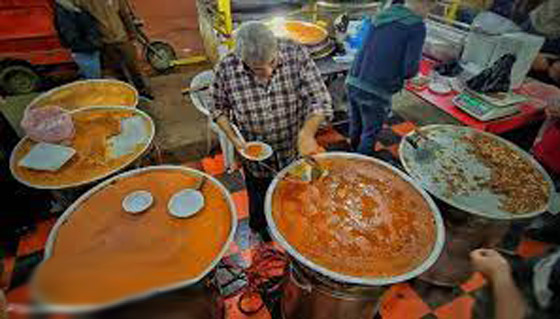 فيديو وصور: ابو شادي (أبو الغلابة) يبيع حلويات في غزة بأرخص الاسعار ! خلي الفقير ياكل  صورة رقم 6