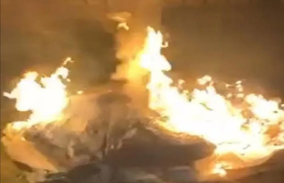 أغرب احتفال لسيدة بطلاقها من زوجها.. هذا ما فعلته بفستان زفافها! صورة رقم 4