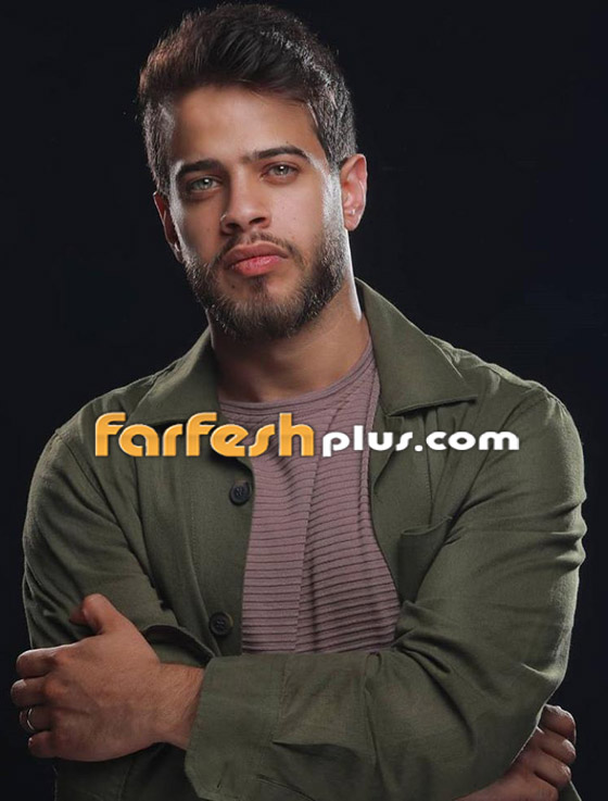 أدهم نابلسي يفاجئ زوّار معرض دمشق الدولي ويؤدي صلاتي المغرب والعشاء صورة رقم 7