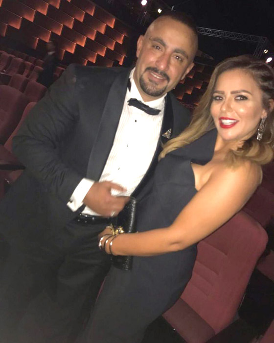 فيديو أحمد السقا: اقتحمت منزل أحمد متابعيني فجرًا لإهانته زوجتي فأغمي عليه من الخوف! صورة رقم 7 فيديو أحمد السقا: اقتحمت منزل أحمد متابعيني فجرًا لإهانته زوجتي فأغمي عليه من الخوف! صورة رقم 7