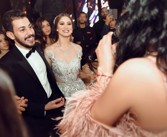 هيفاء وهبي تشعل موقع التواصل بإطلالتها صورة رقم 3 هيفاء وهبي تشعل موقع التواصل بإطلالتها صورة رقم 3