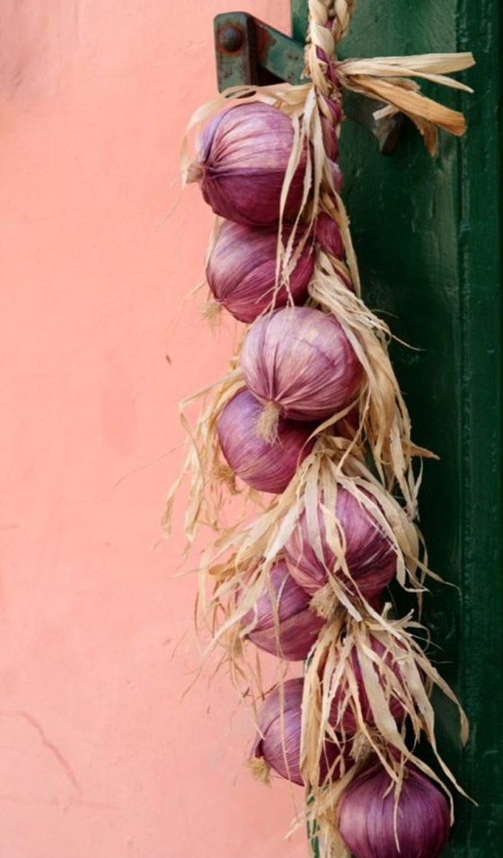 أغرب عادات الدول في استقبال العام الجديد صورة رقم 7 أغرب عادات الدول في استقبال العام الجديد صورة رقم 7