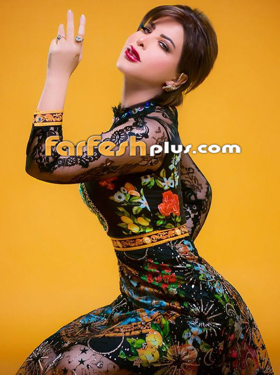 أحضان وقبلات.. عبدالله بالخير وشمس الكويتية في مقطع مثير للجدل صورة رقم 2 أحضان وقبلات.. عبدالله بالخير وشمس الكويتية في مقطع مثير للجدل صورة رقم 2